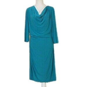 Ruched Style Dress Scoop Neck 3/4 Sleeves Green Women's 14 by: R & M Richards